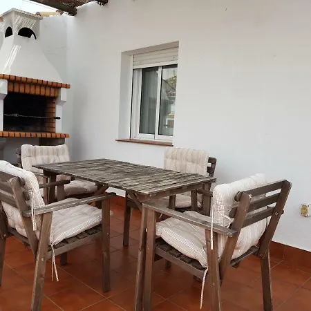 Casa De Abajo Holiday home Prado Del Rey